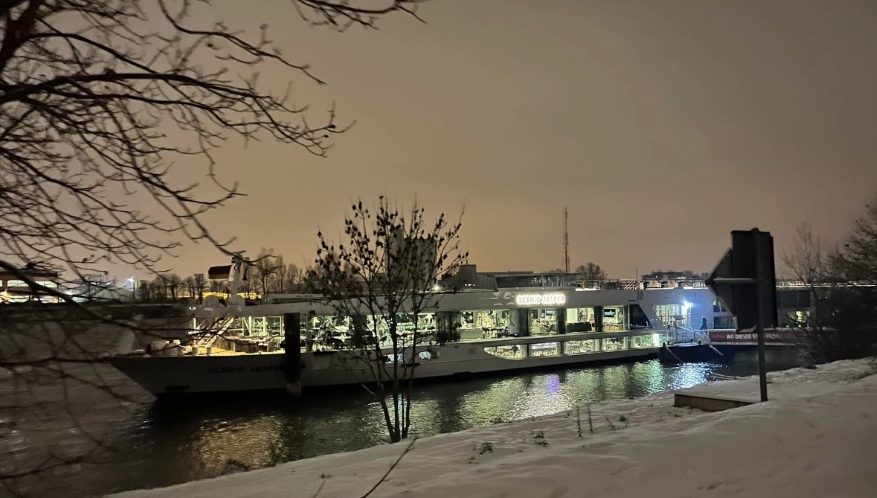 Scenic, Rhine River